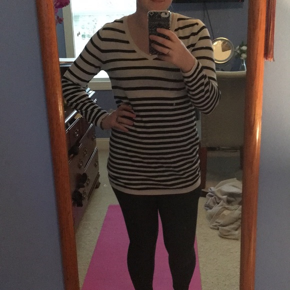 Striped top - Picture 2 of 3